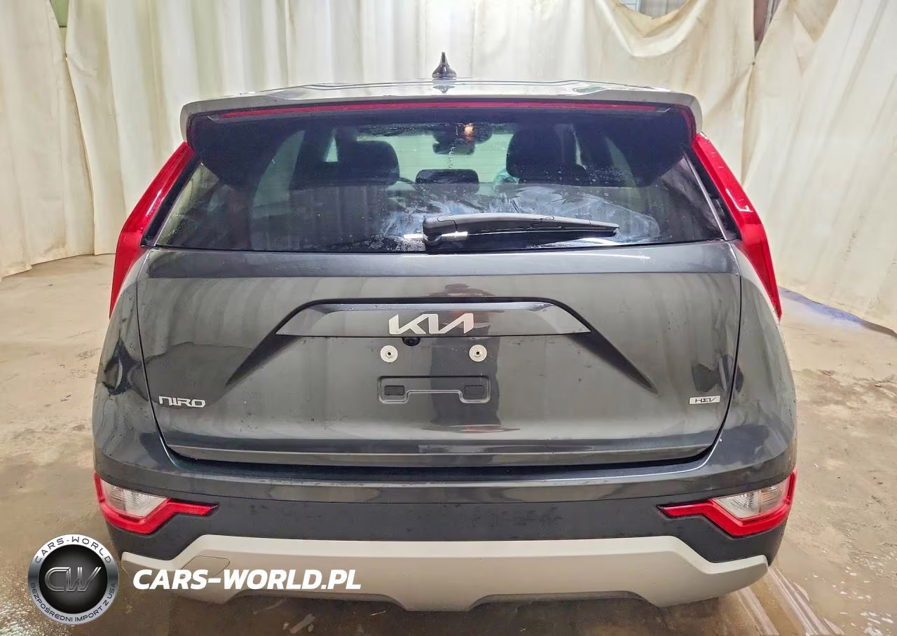 2026 Kia Niro Lx VIN:KNDCP3LE4T5356735 - 6