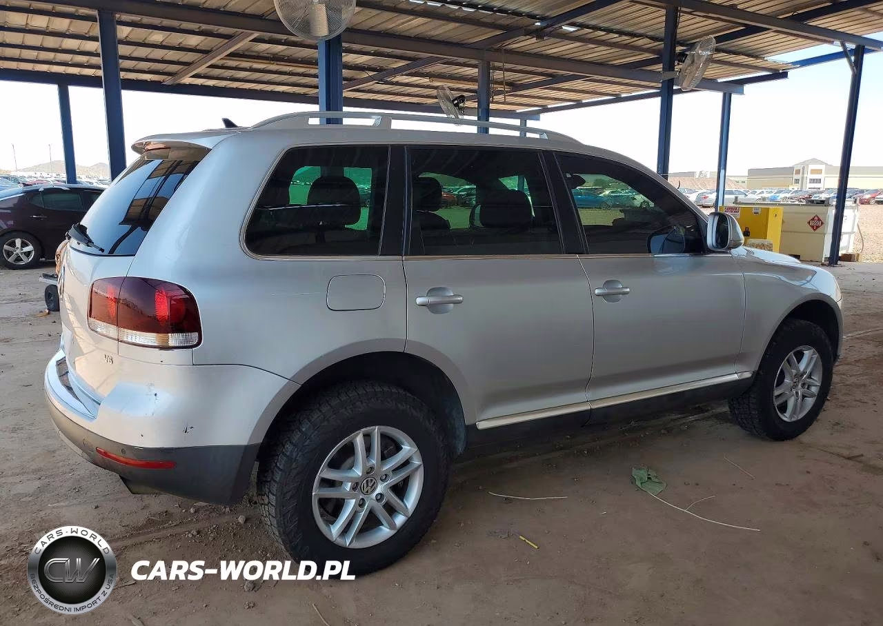 2010 Volkswagen Touareg V6 VIN:WVGBF7A99AD003563 - 3