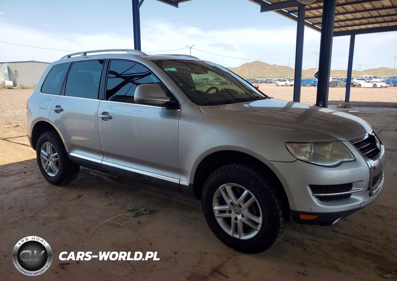 2010 Volkswagen Touareg V6 VIN:WVGBF7A99AD003563 - 4