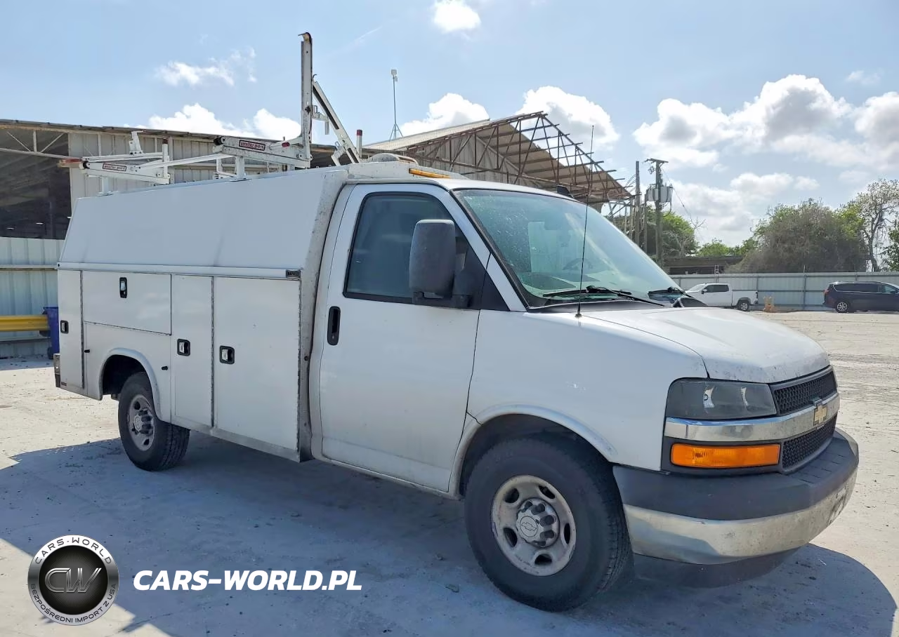 2019 Chevrolet Express Utility - Service Truck VIN:1HA0GRFG3KN001519 - 4