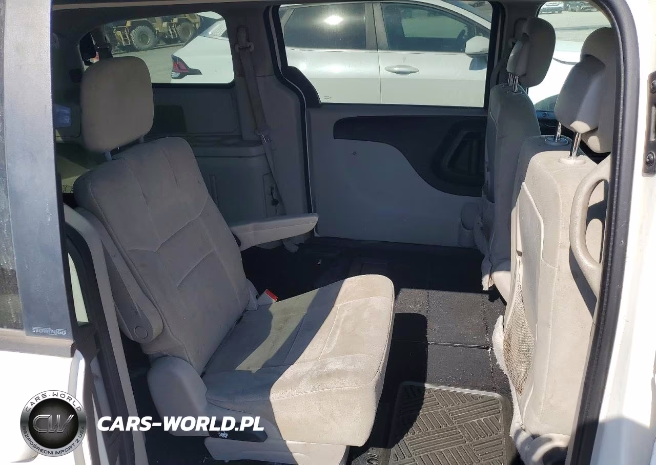 2011 Dodge Grand Caravan Express VIN:2D4RN4DG0BR706629 - 11
