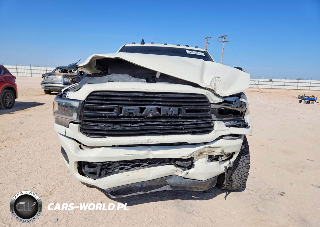 2022 Ram 2500 Laramie VIN:3C6UR5FL9NG327139 - 5