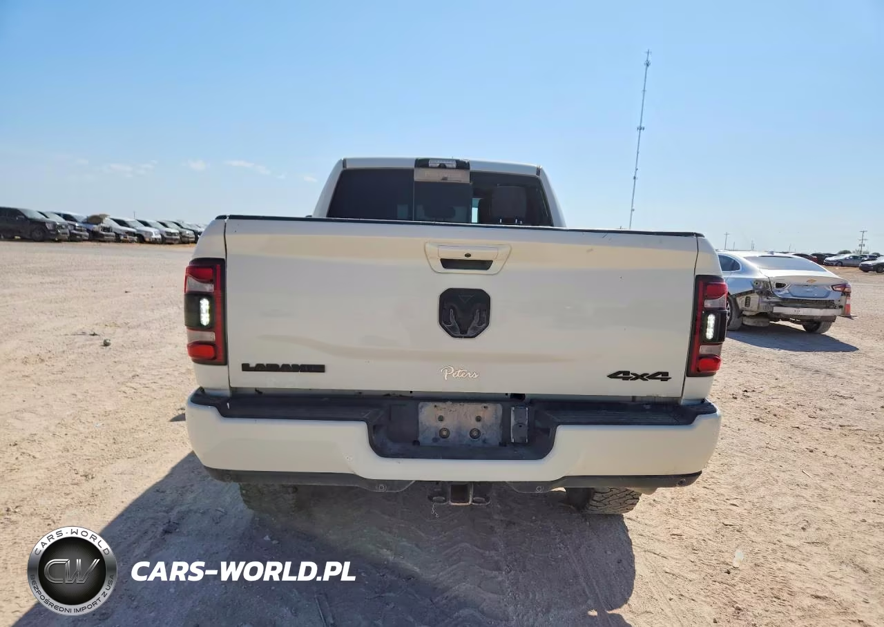 2022 Ram 2500 Laramie VIN:3C6UR5FL9NG327139 - 6