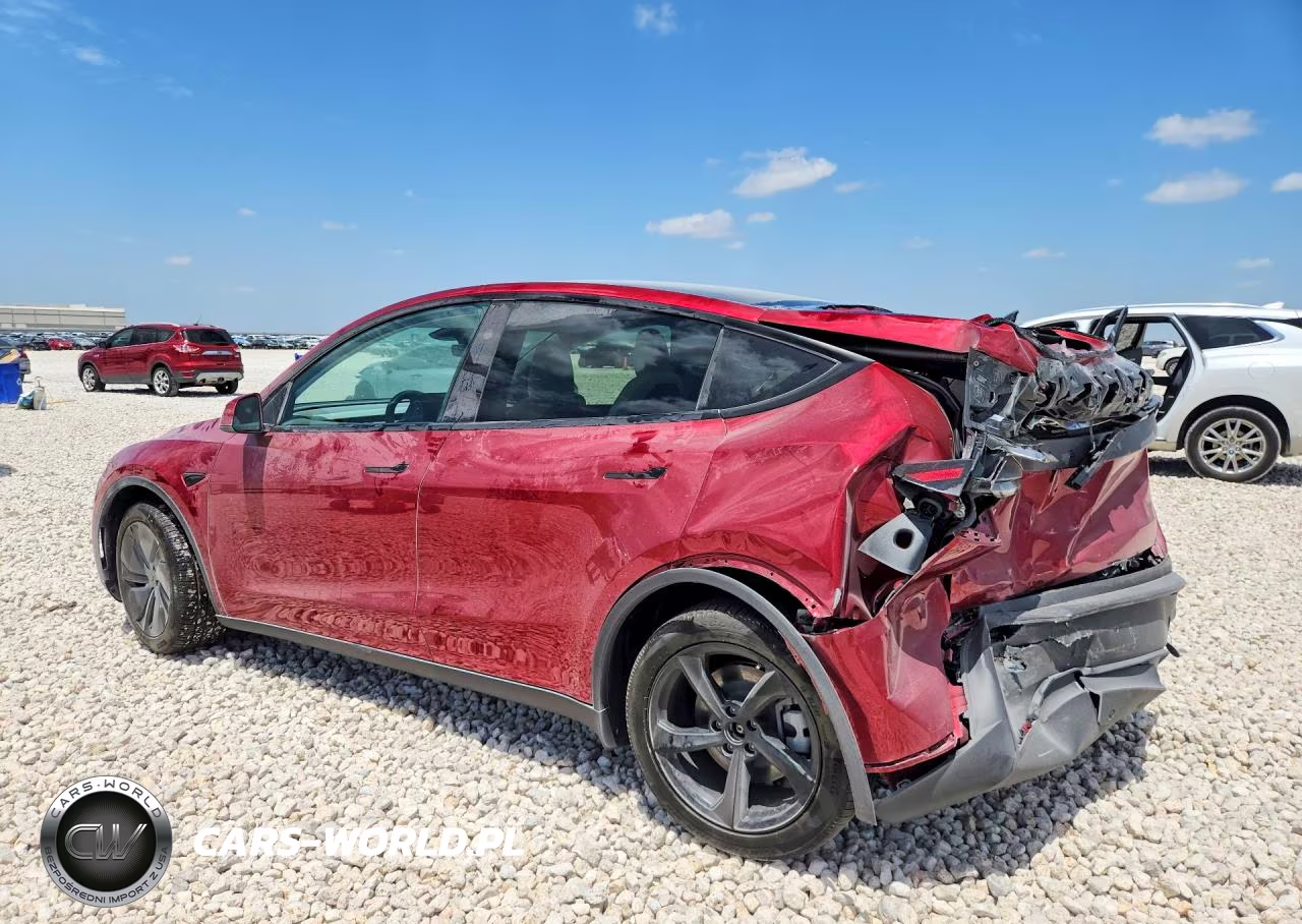 2026 Tesla Model Y VIN:7SAYGDED1TA597036 - 2