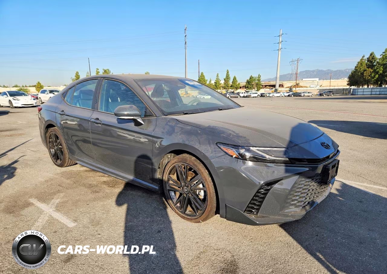 2026 Toyota Camry Xse VIN:4T1DAACK1TU272521 - 4