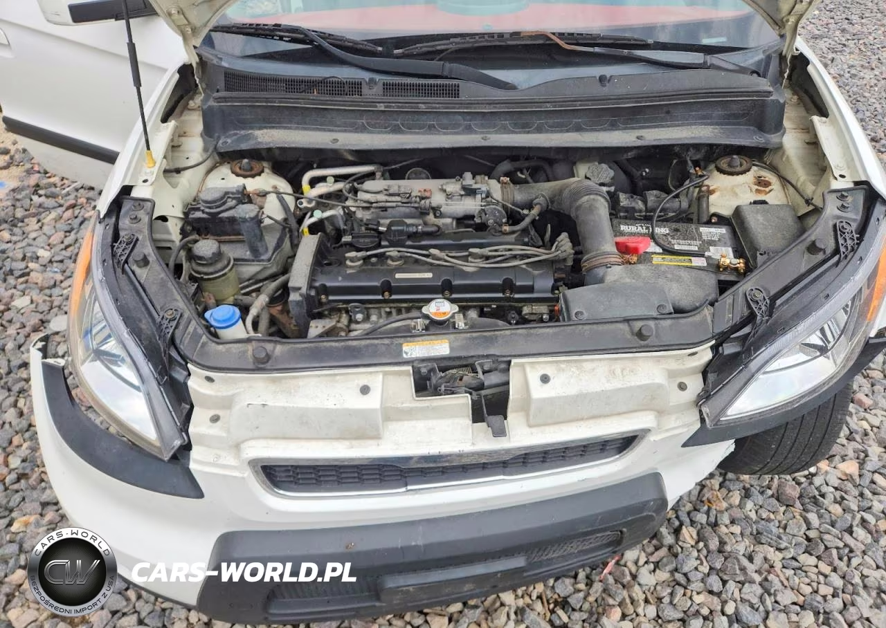 2010 Kia Soul + VIN:KNDJT2A27A7701179 - 11