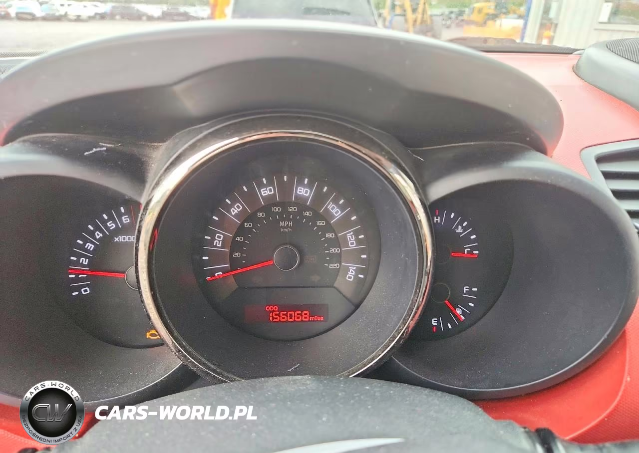 2010 Kia Soul + VIN:KNDJT2A27A7701179 - 9