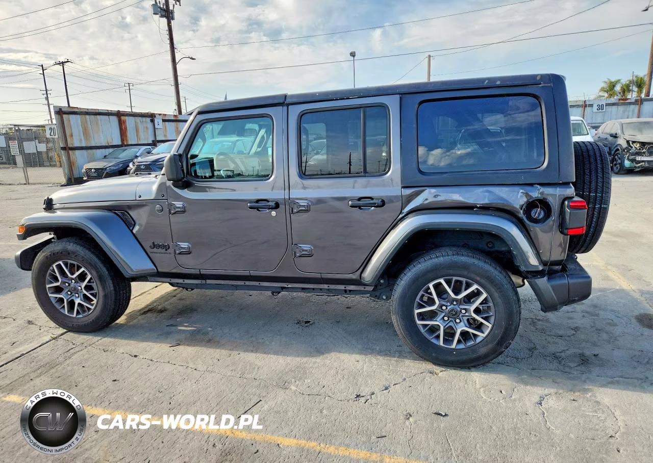 2025 Jeep Wrangler 4-Door Sahara 4X4 VIN:1C4PJXEN3SW574018 - 2