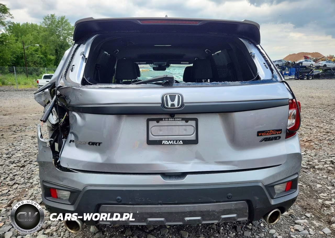 2023 Honda Passport Trail Sport VIN:5FNYF8H65PB040871 - 6