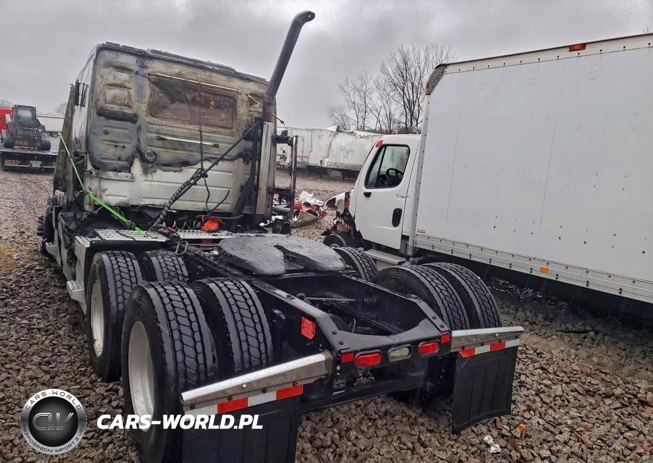 2015 Volvo Vnl Semi Truck VIN:4V4NC9EH9FN919415 - 3