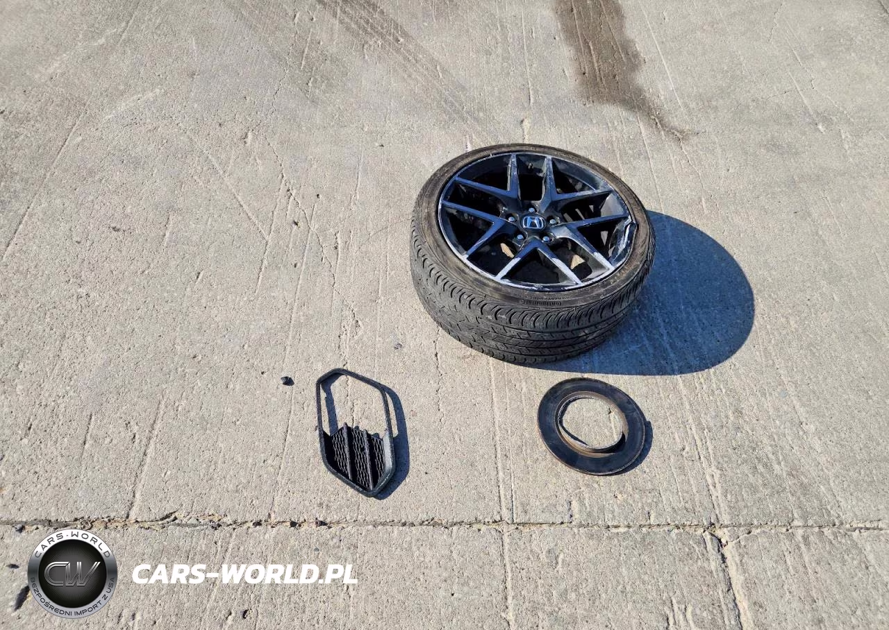 2024 Honda Civic Sport Touring VIN:19XFL1H87RE030487 - 12