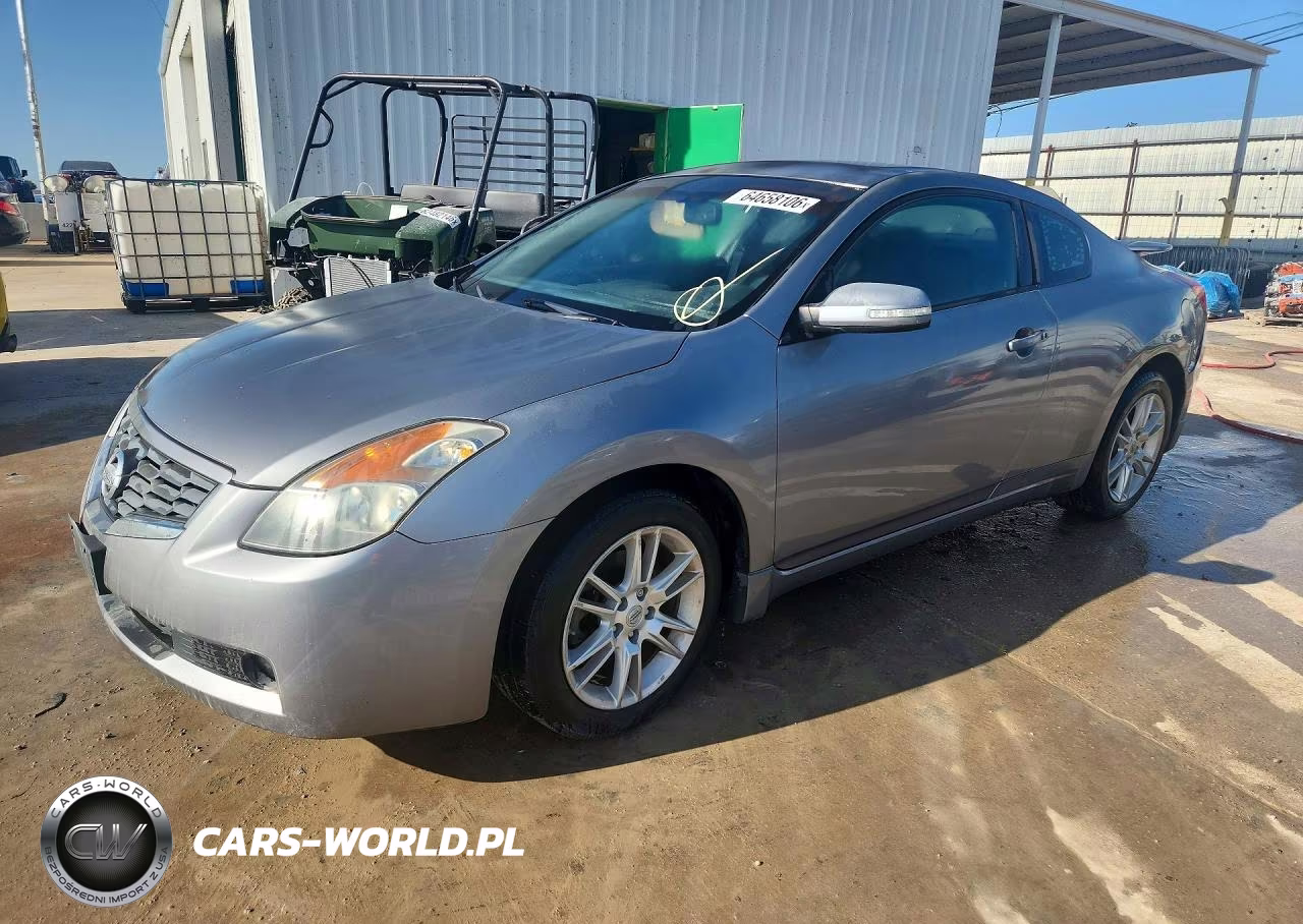 2008 Nissan Altima 3.5Se – zdjęcie 1 z 12