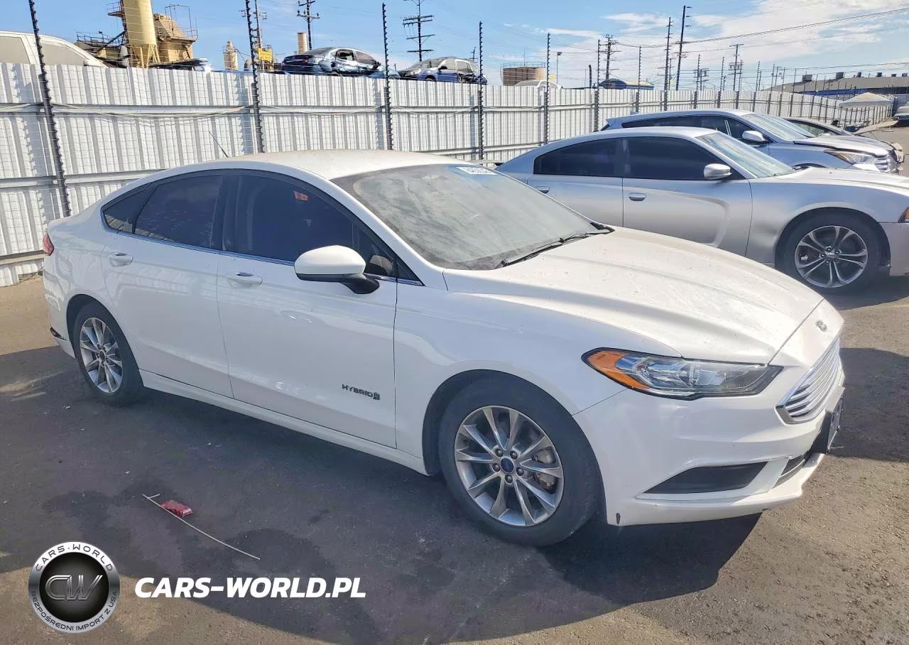 2017 Ford Fusion Se Hybrid VIN:3FA6P0LU9HR344500 - 4