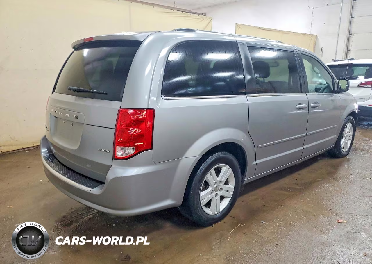 2013 Dodge Grand Caravan Crew VIN:2C4RDGDG7DR580113 - 3