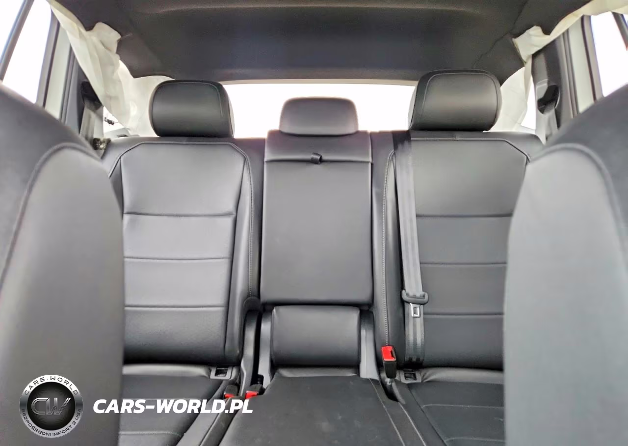2020 Volkswagen Tiguan Se VIN:3VV2B7AX2LM168474 - 10