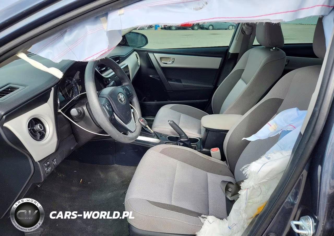 2018 Toyota Corolla Le VIN:2T1BURHE4JC089516 - 7