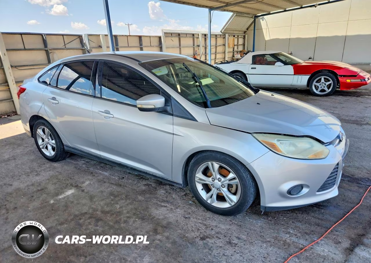 2013 Ford Focus Se VIN:1FADP3F24DL234031 - 4