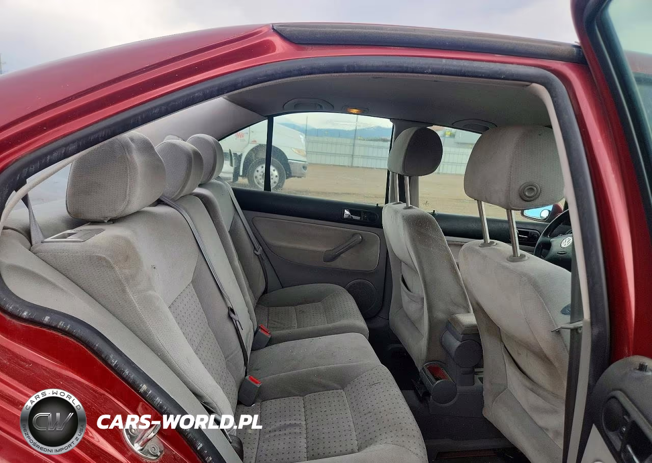 2000 Volkswagen Jetta Gls VIN:3VWSA29M5YM012707 - 10