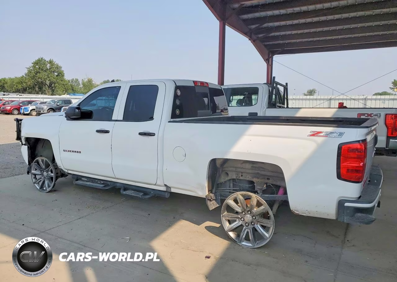 2017 Chevrolet Silverado K1500 Lt VIN:1GCVKREC1HZ324699 - 2