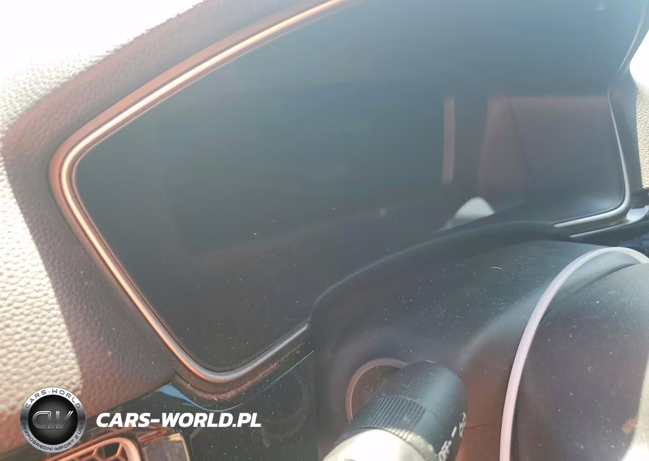 2023 Honda Civic Sport Touring VIN:19XFL1H83PE003932 - 9