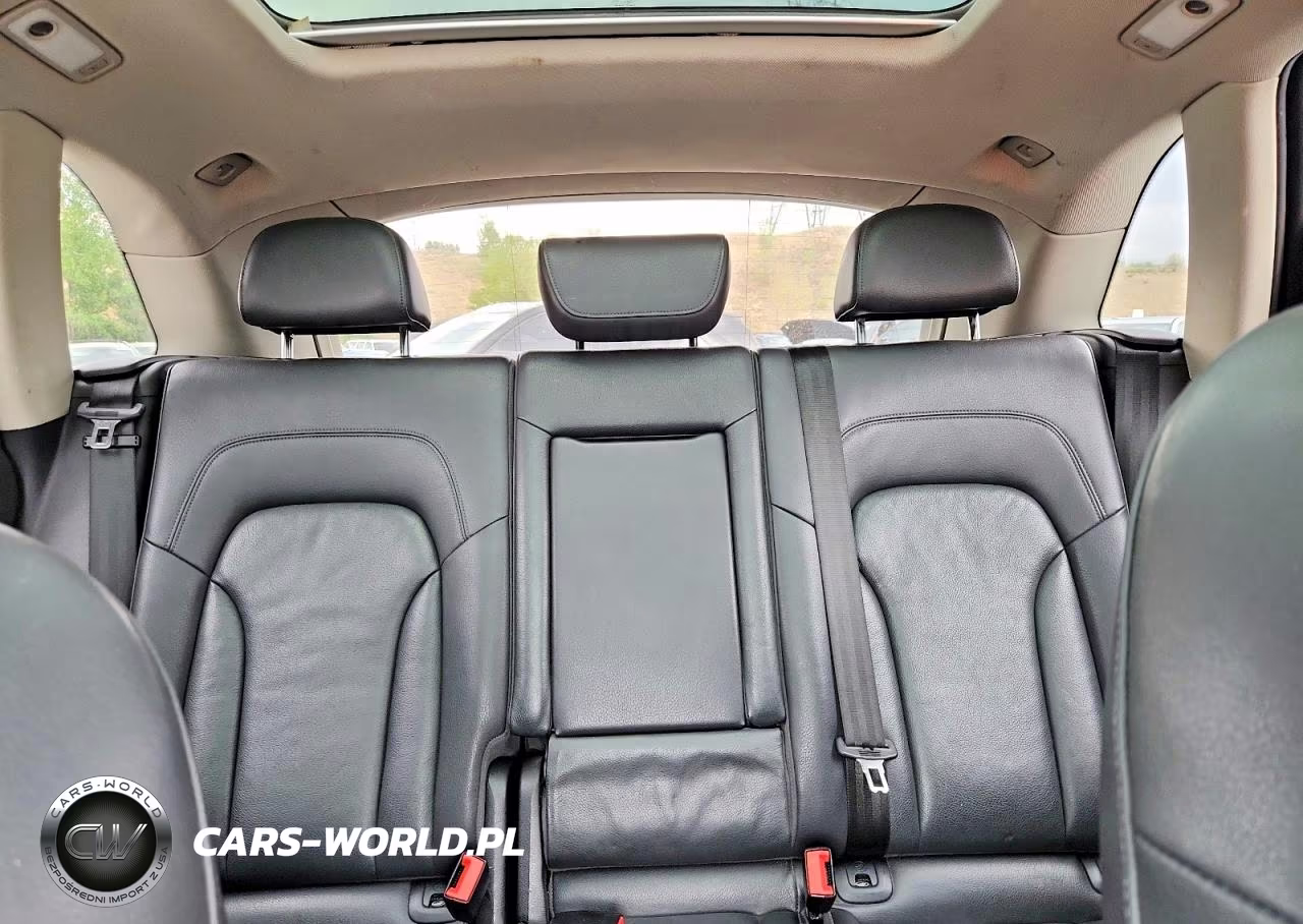 2012 Audi Q5 Premium Plus VIN:WA1LFAFP7CA113331 - 10