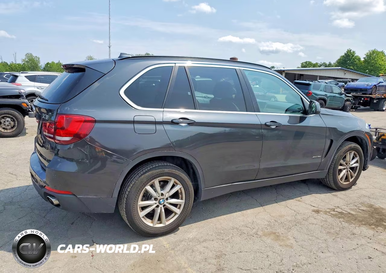 2015 BMW X5 xDrive35I VIN:5UXKR0C56F0P09786 - 3