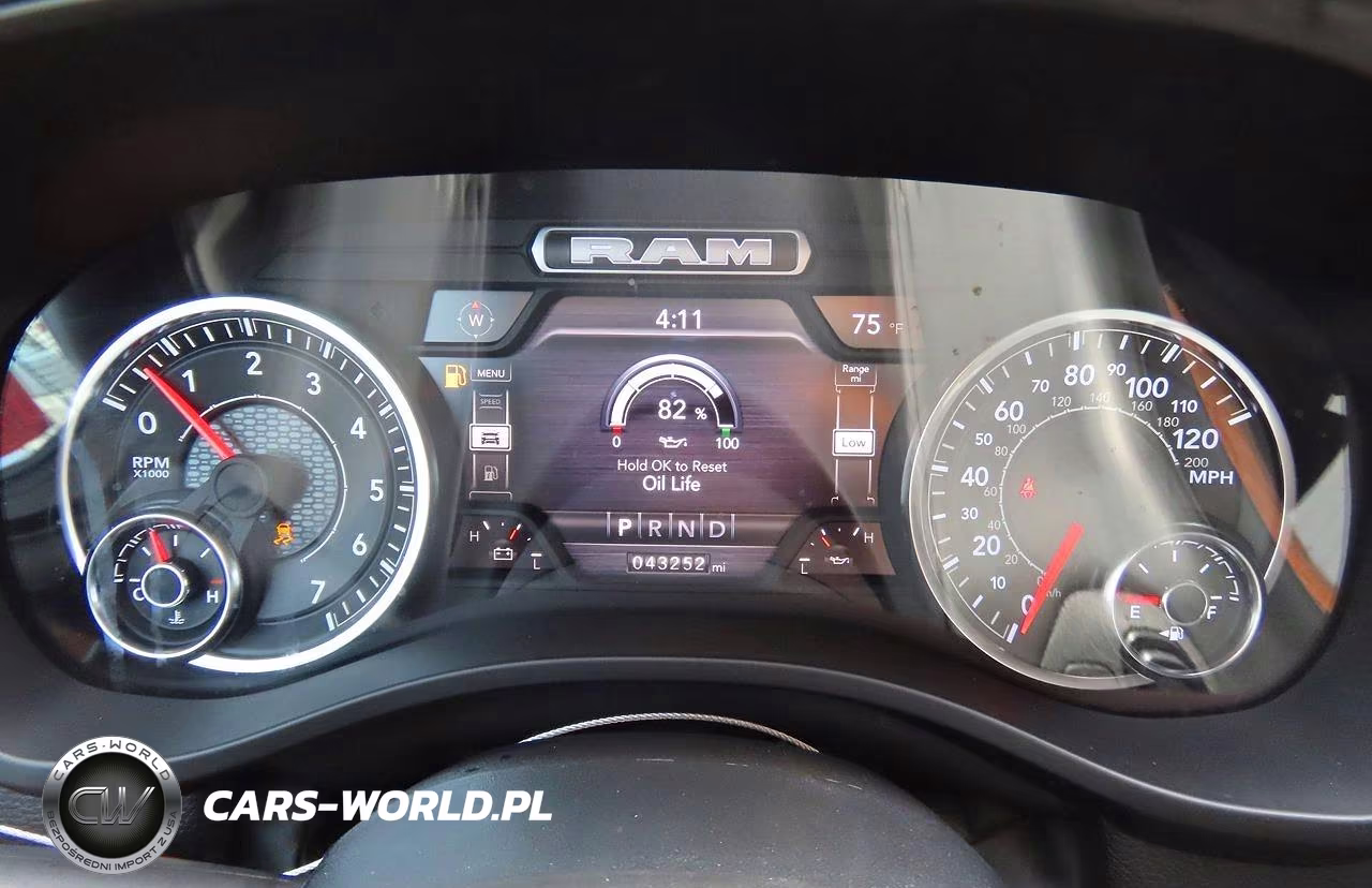2023 Ram 1500 Big Horn VIN:1C6RRFBG4PN613852 - 8