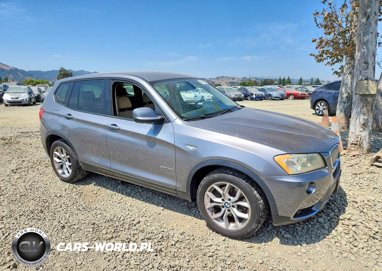 2011 BMW X3 xDrive35I VIN:5UXWX7C55BL730654 - 4