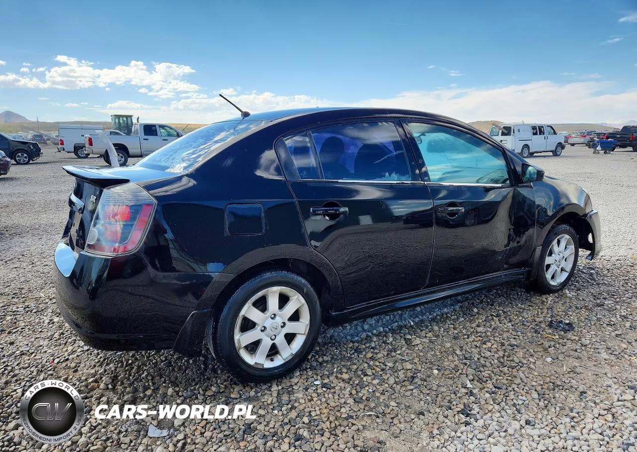 2012 Nissan Sentra 2.0 VIN:3N1AB6AP9CL748284 - 3