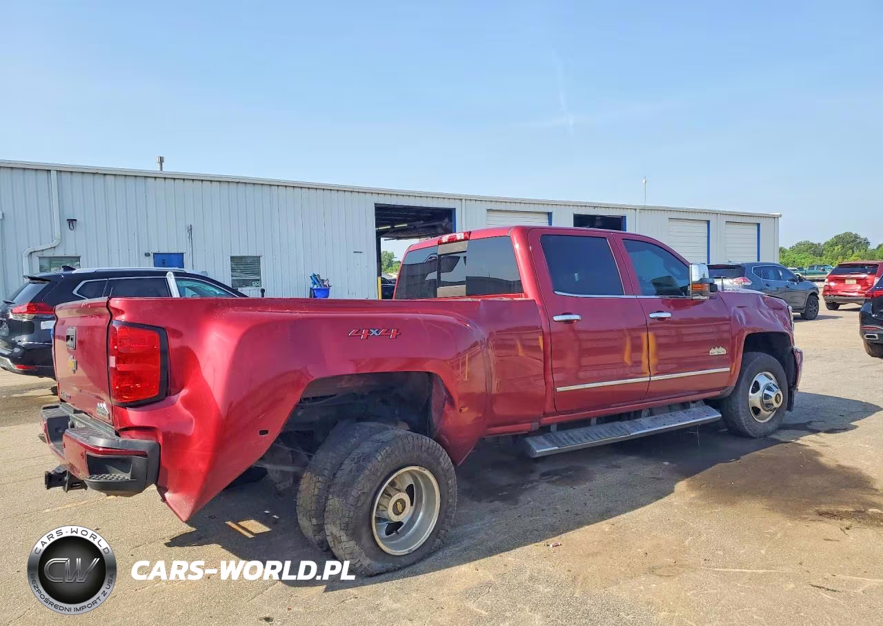 2018 Chevrolet Silverado K3500 High Country VIN:1GC4K1EY6JF161743 - 3