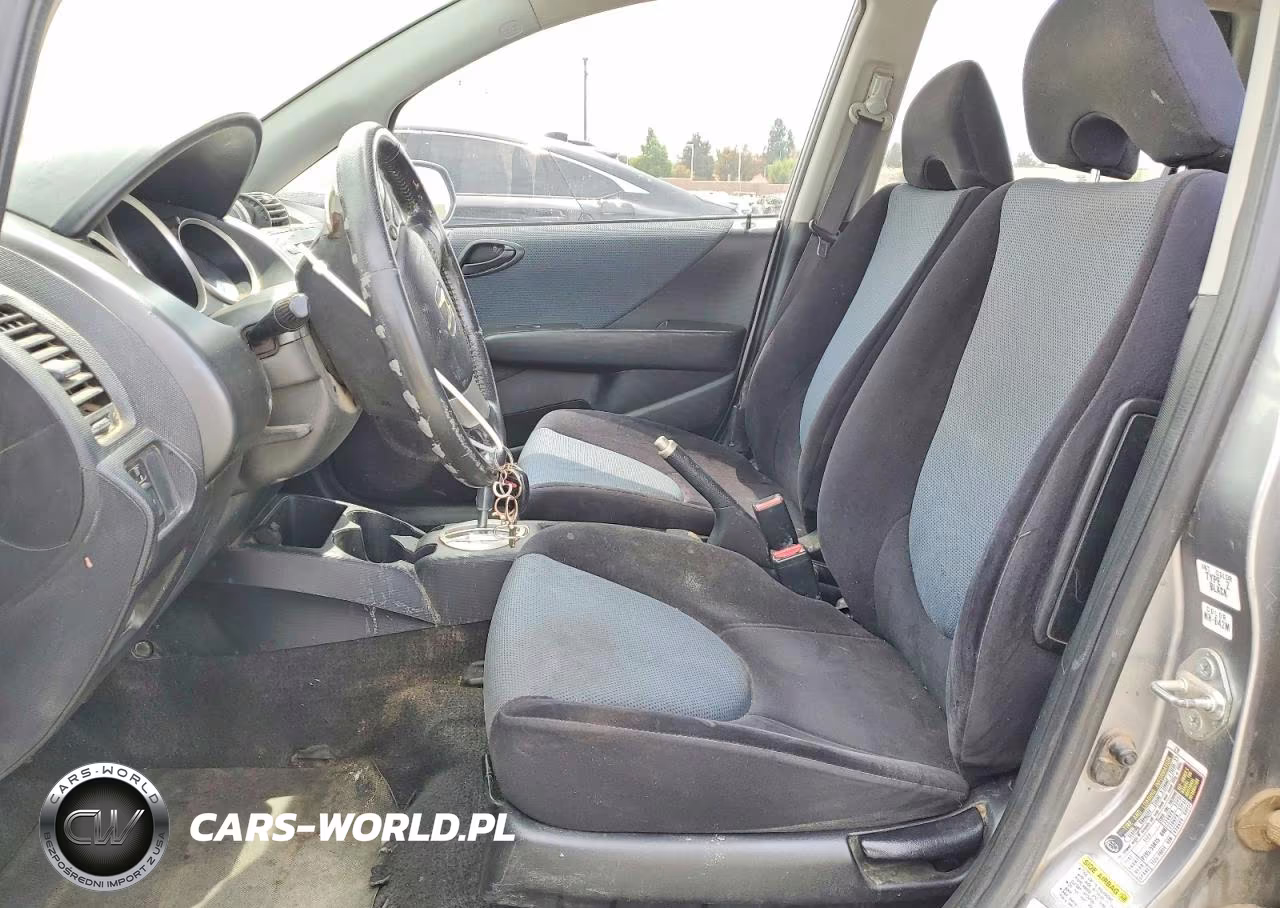 2008 Honda Fit Sport VIN:JHMGD38668S026498 - 7