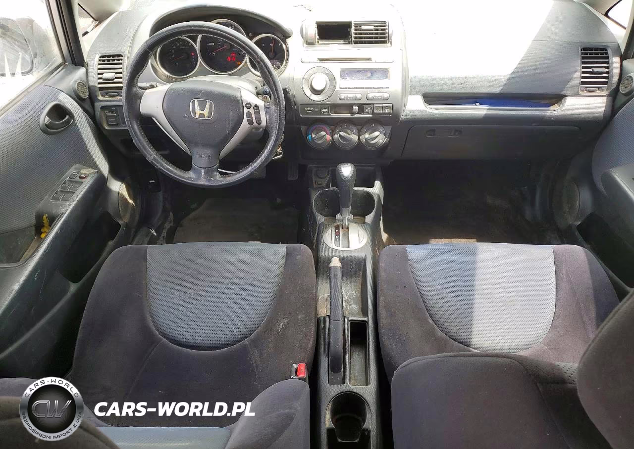 2008 Honda Fit Sport VIN:JHMGD38668S026498 - 8