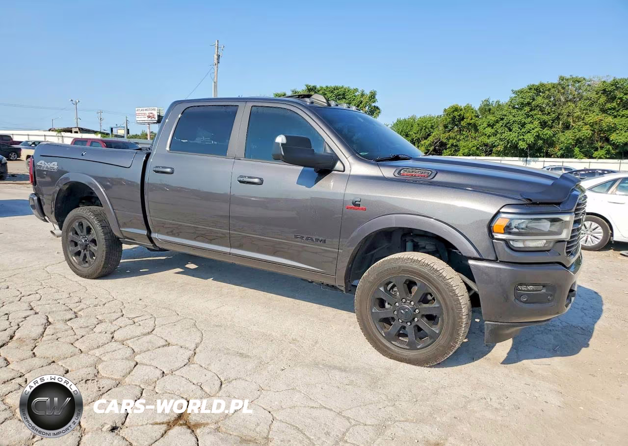 2020 Ram 2500 Laramie VIN:3C6UR5FL9LG264170 - 4