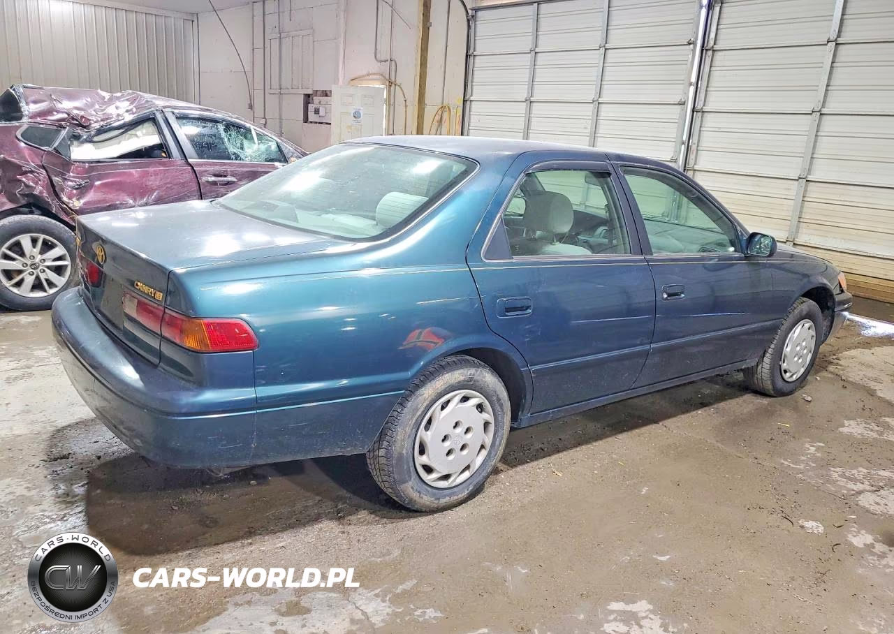 1997 Toyota Camry Le VIN:4T1BG22K2VU778035 - 3
