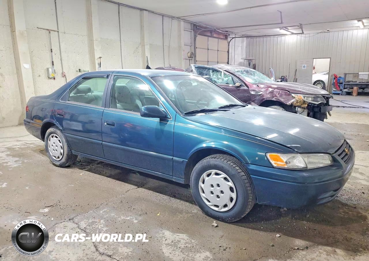 1997 Toyota Camry Le VIN:4T1BG22K2VU778035 - 4