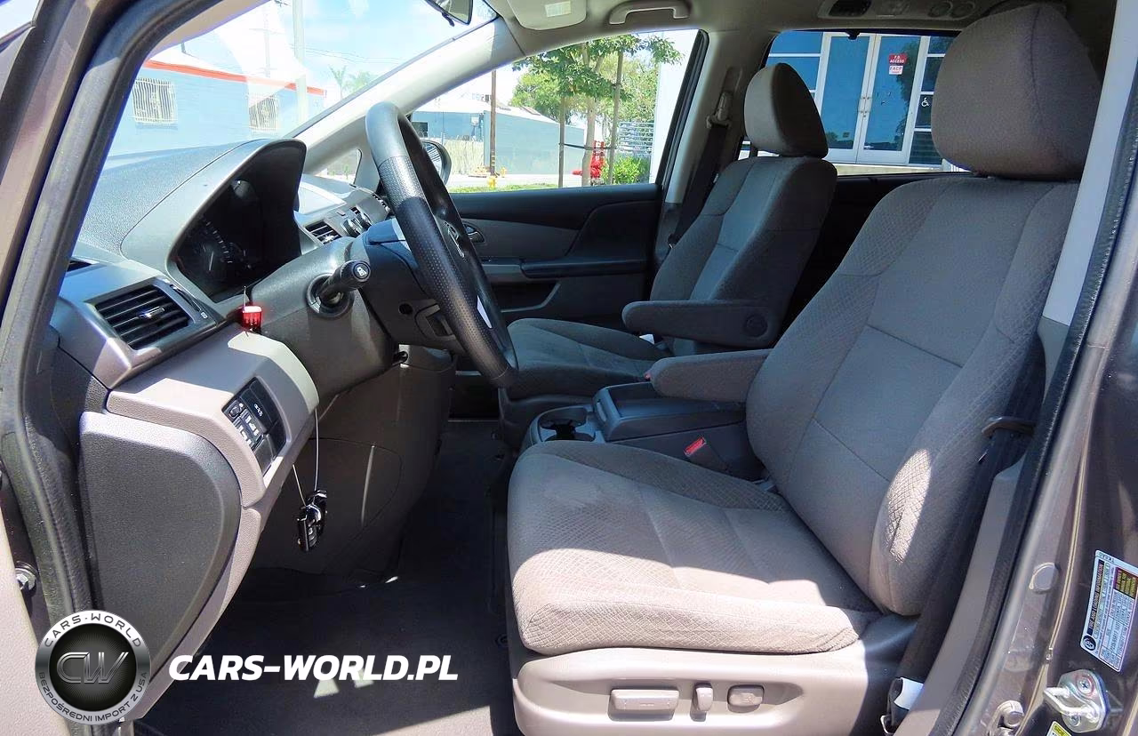 2015 Honda Odyssey Ex VIN:5FNRL5H48FB051694 - 9