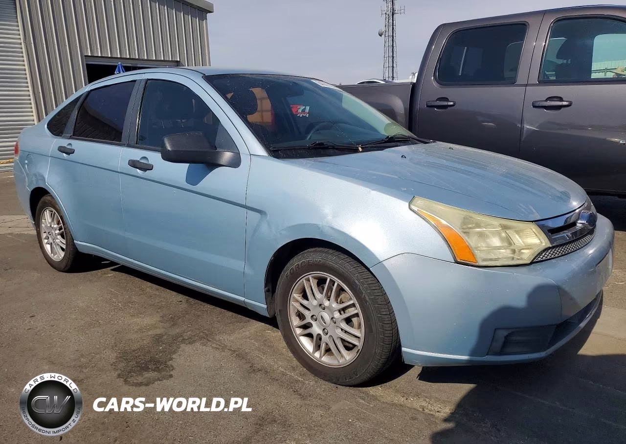 2009 Ford Focus Se VIN:1FAHP35NX9W114382 - 4