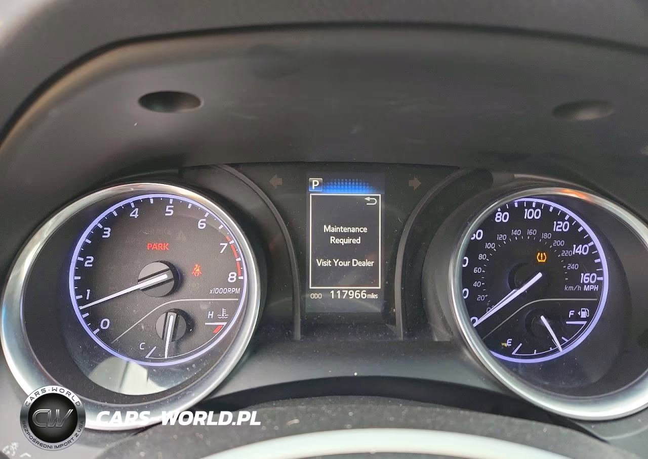 2018 Toyota Camry Le VIN:4T1B11HK3JU600843 - 9