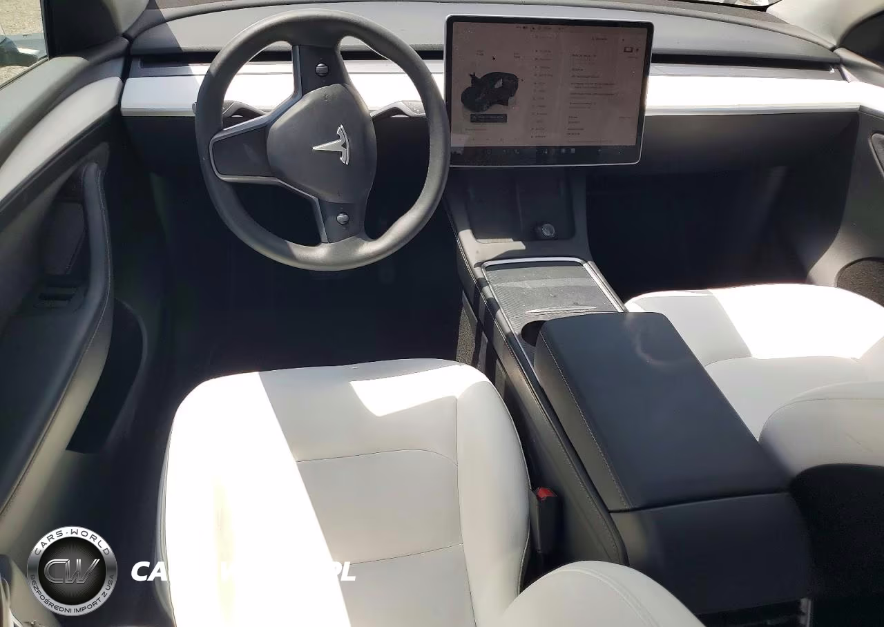 2023 Tesla Model Y VIN:7SAYGDEE2PF632653 - 8