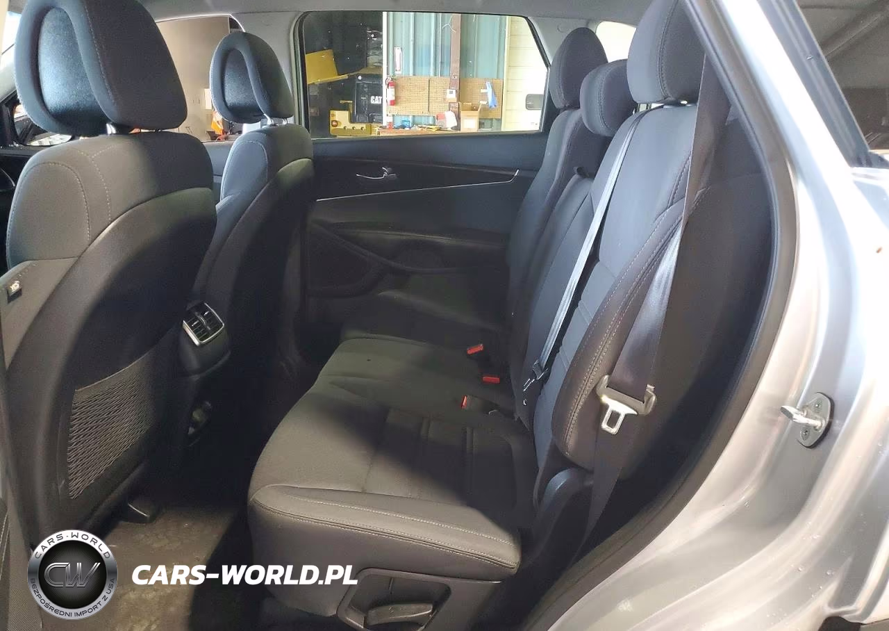 2016 Kia Sorento Lx VIN:5XYPGDA34GG039821 - 11