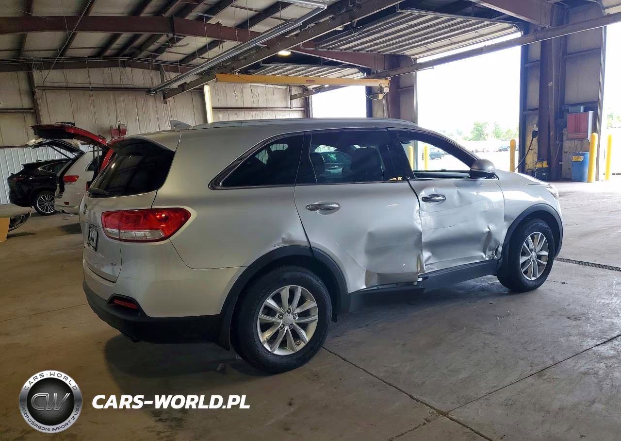 2016 Kia Sorento Lx VIN:5XYPGDA34GG039821 - 3