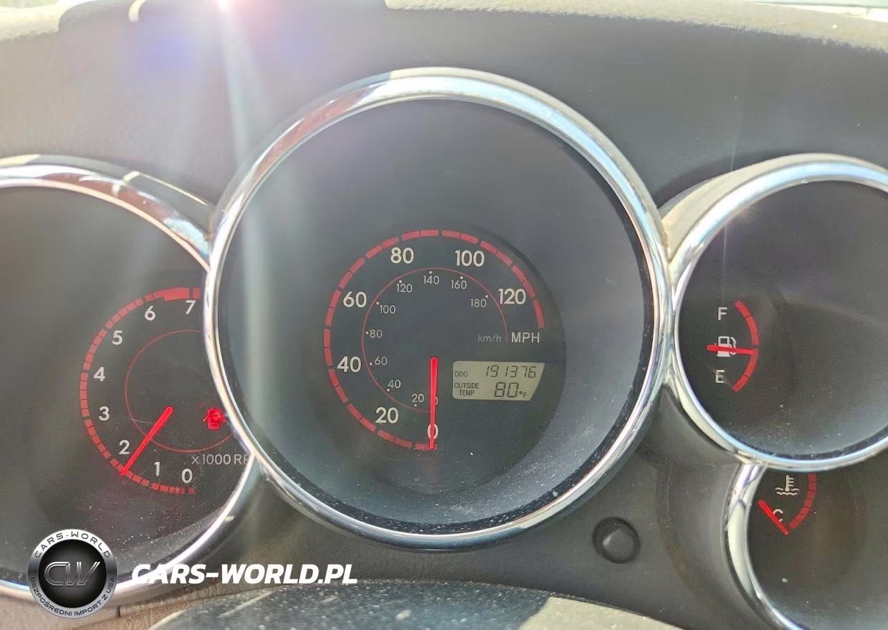 2004 Pontiac Vibe VIN:5Y2SM648X4Z433178 - 9
