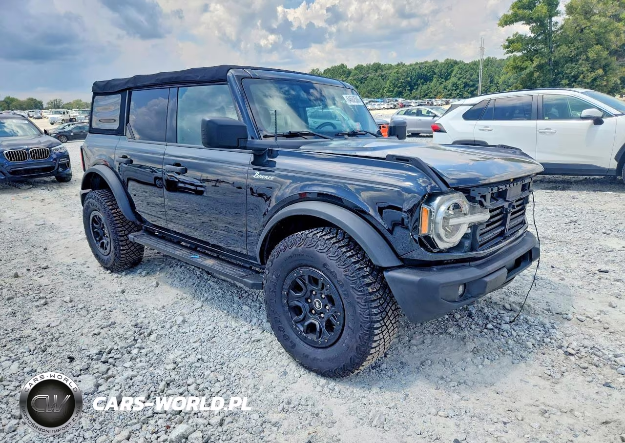 2022 Ford Bronco Base VIN:1FMDE5BH5NLB84758 - 4