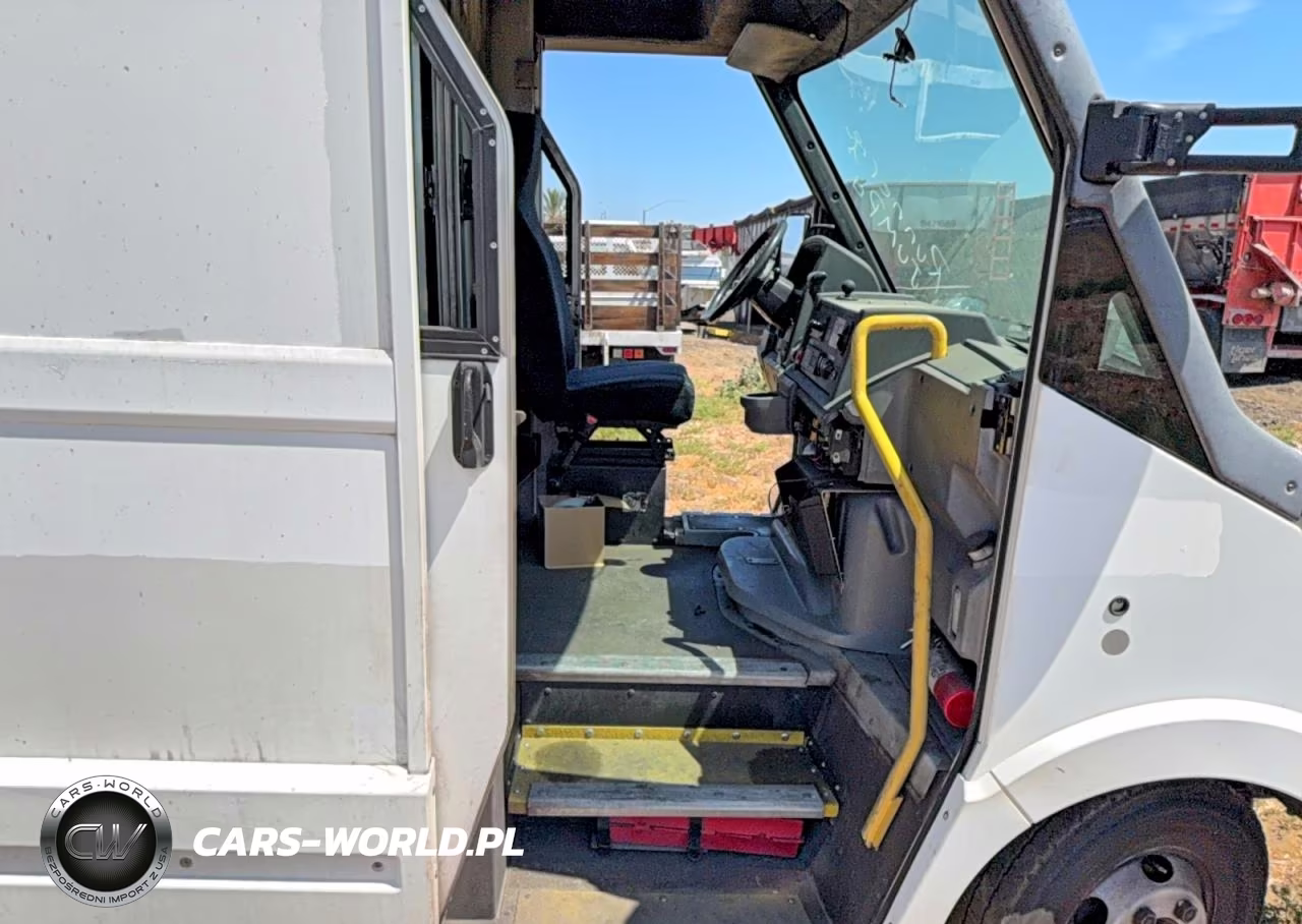 2015 Isuzu Npr VIN:JALB4T179F7W00248 - 5
