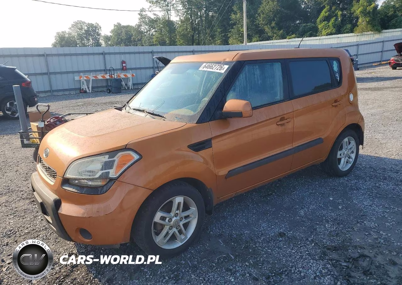 2011 Kia Soul +