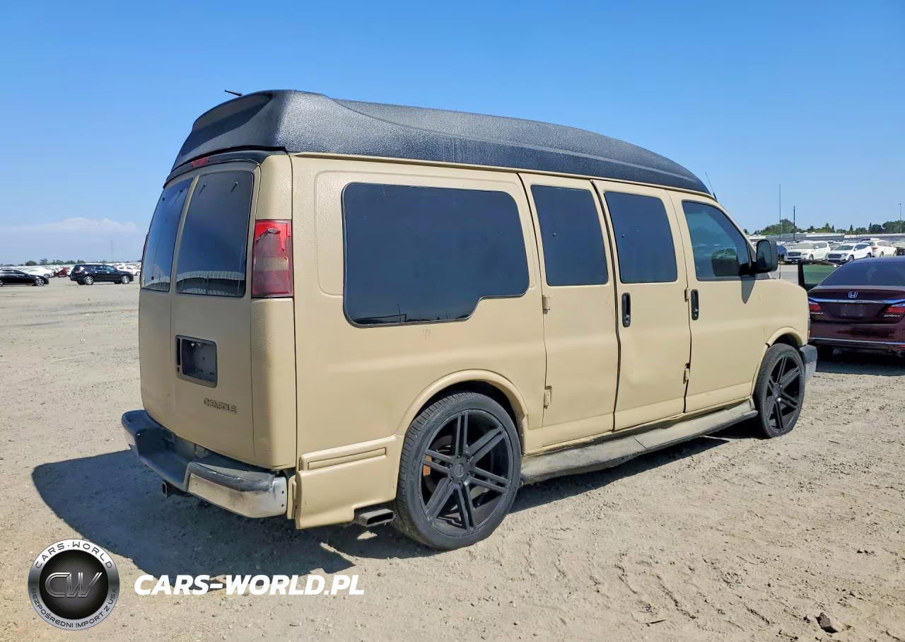 2003 Chevrolet Express G1500 VIN:1GBFG15T031158940 - 3