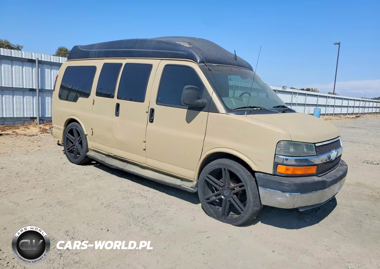 2003 Chevrolet Express G1500 VIN:1GBFG15T031158940 - 4