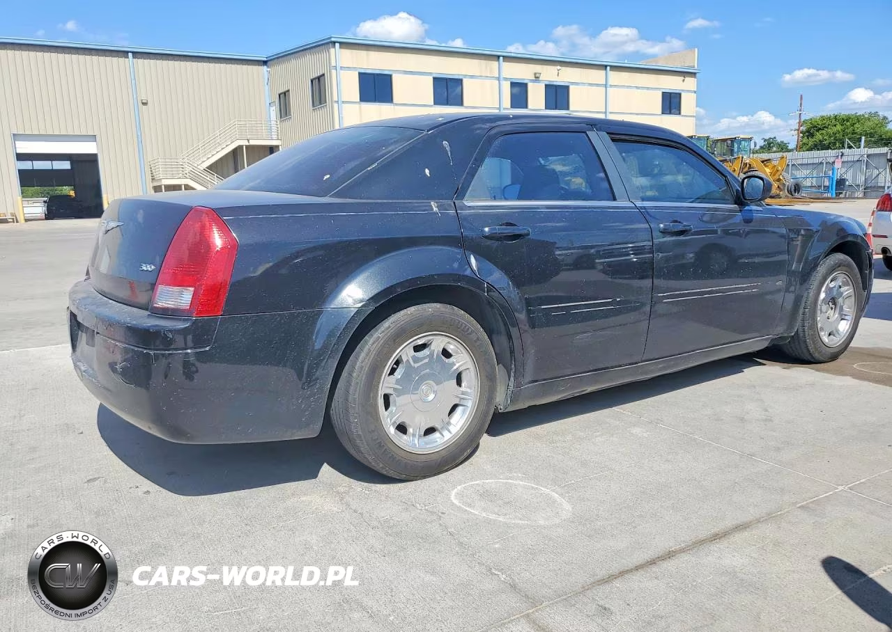 2006 Chrysler 300 VIN:2C3KA43R96H220852 - 3