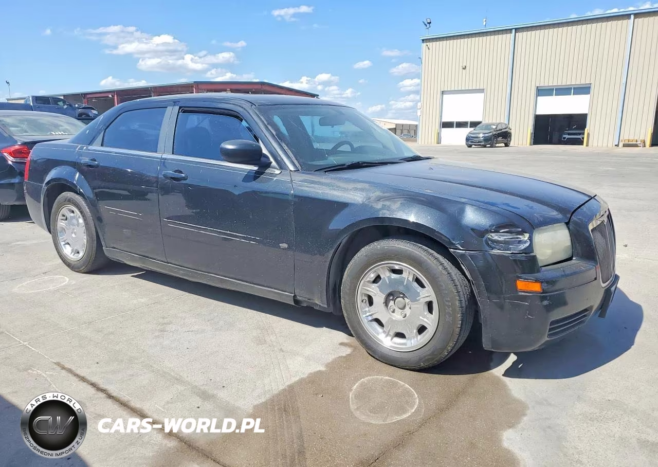 2006 Chrysler 300 VIN:2C3KA43R96H220852 - 4