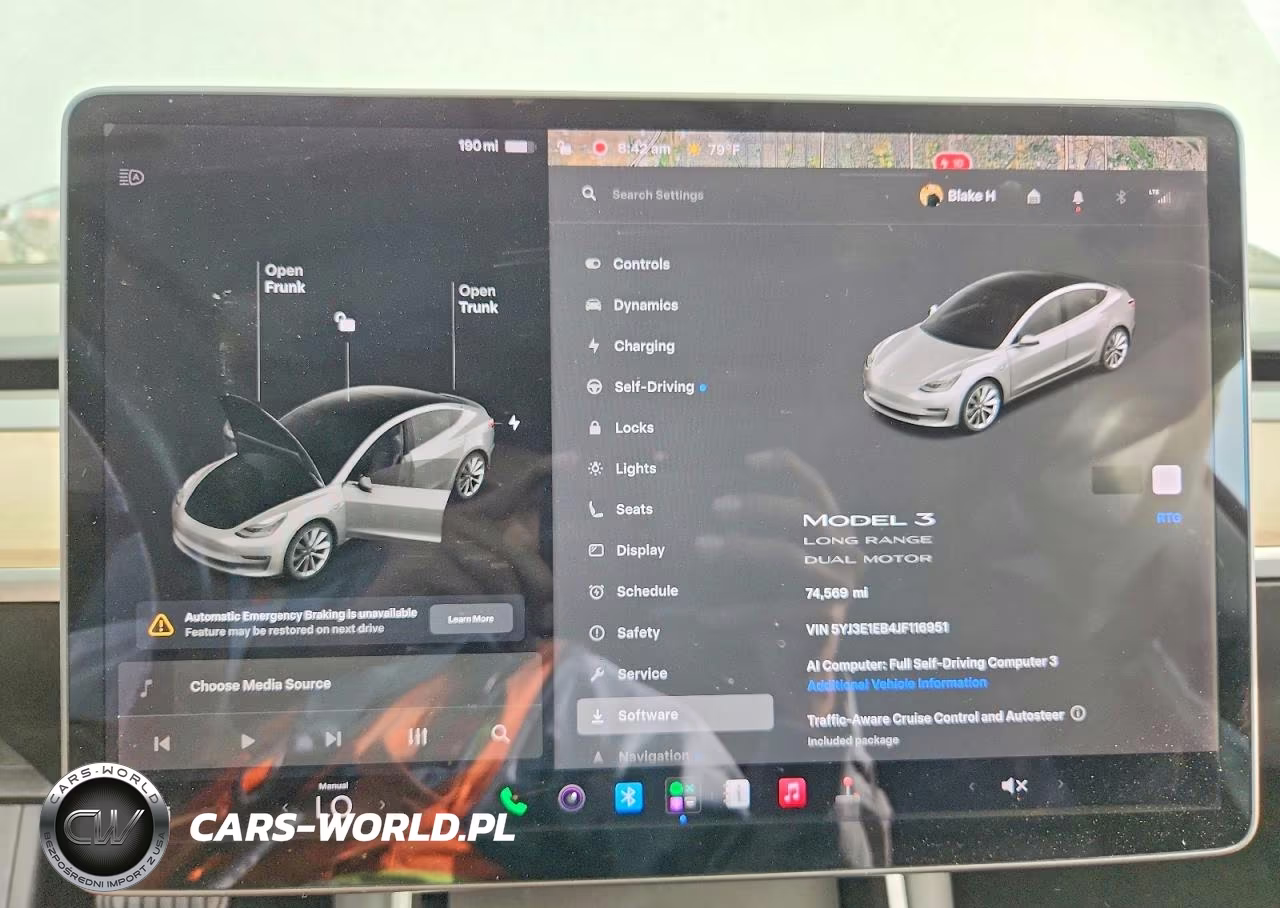 2018 Tesla Model 3 VIN:5YJ3E1EB4JF116951 - 9